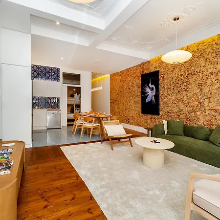 Whome Spacious Historic Flat Near Cais Do Sodré *