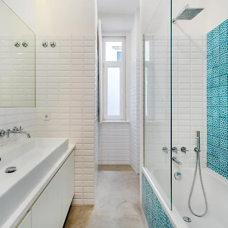 Whome Spacious Historic Flat Near Cais Do Sodré *