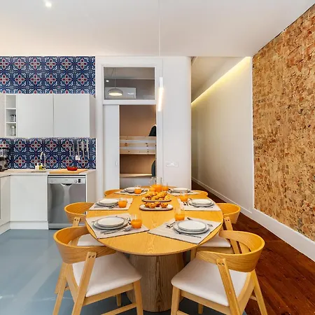 Whome Spacious Historic Flat Near Cais Do Sodre * Lisboa