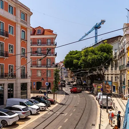 Whome Spacious Historic Flat Near Cais Do Sodre Apartamento *